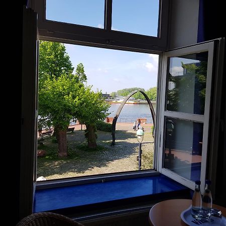 Hotel Havenhaus BRE Buitenkant foto